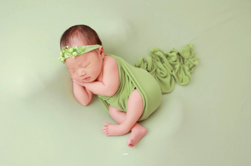 眉山宝宝下眼袋发青的原因